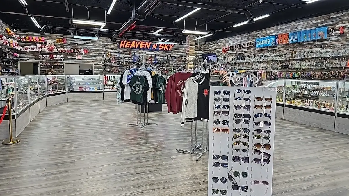 Image of Heaven n sky smoke shop