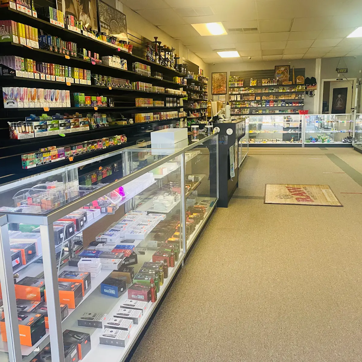 Image of PM SMOKE SHOP#VAPES SHOP#THCA#DELTA8#KRATOM#CBD#GEEK BAR#FOGER#LOST MARY#RAZ#TYSON VAPE#DETOX#OPIA#VAPE JUICE#MOD#