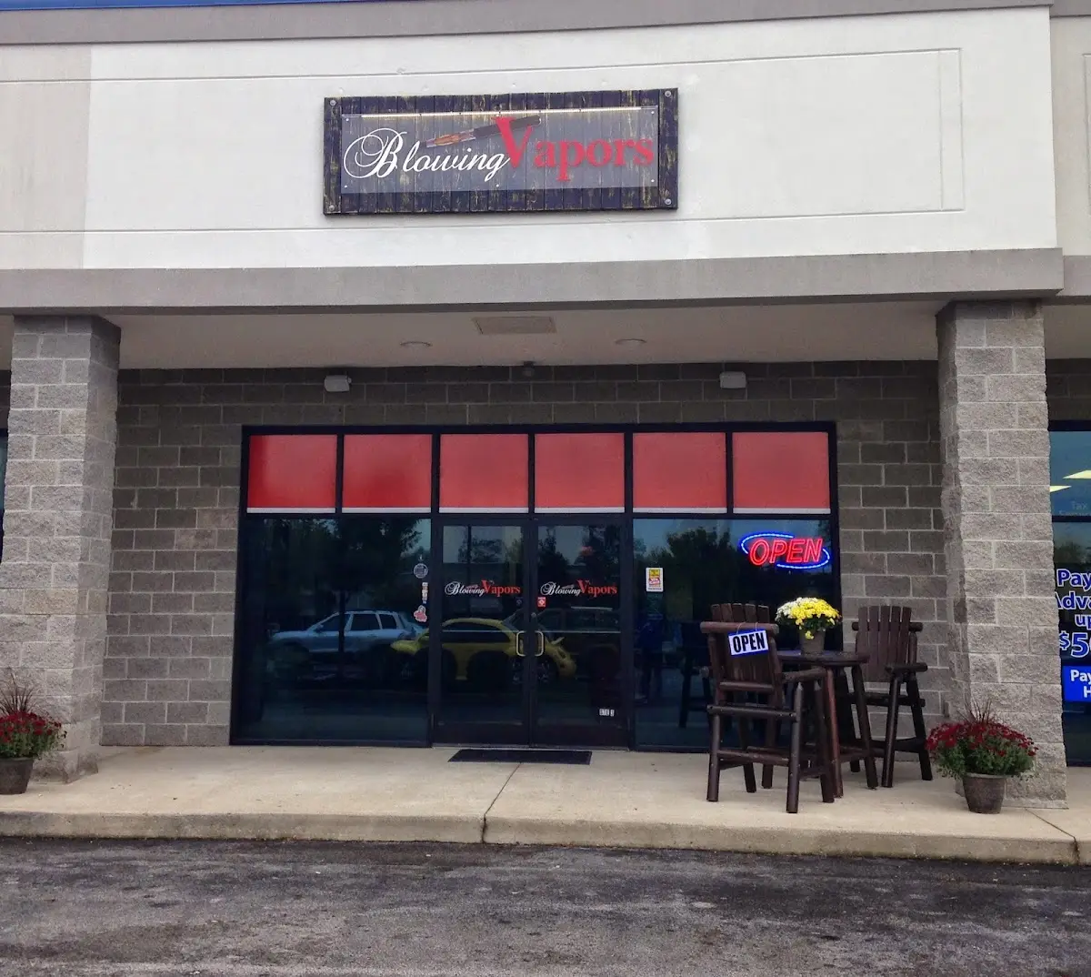 Photo of the storefront of Blowing Vapors Vape, CBD, Delta 8 and Smoke shop of Georgetown, a top vape shop in Georgetown