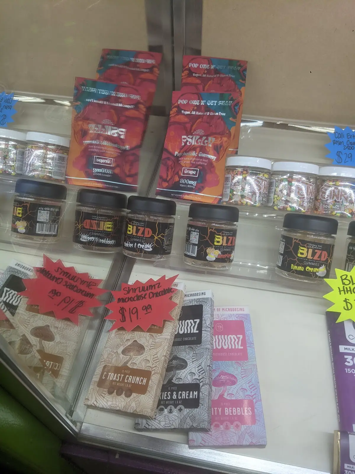 Image of Head Hunters Smoke & Vape Shop