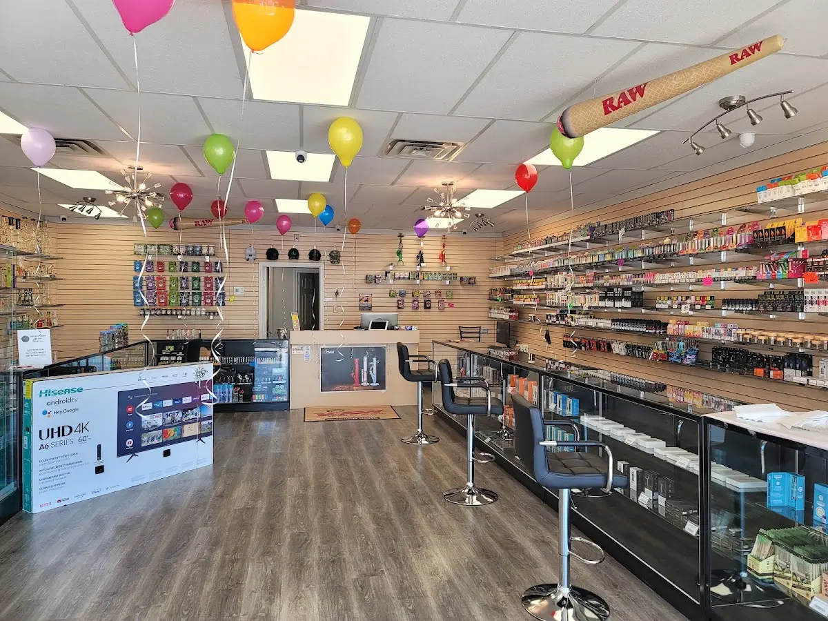 Image of Vape World