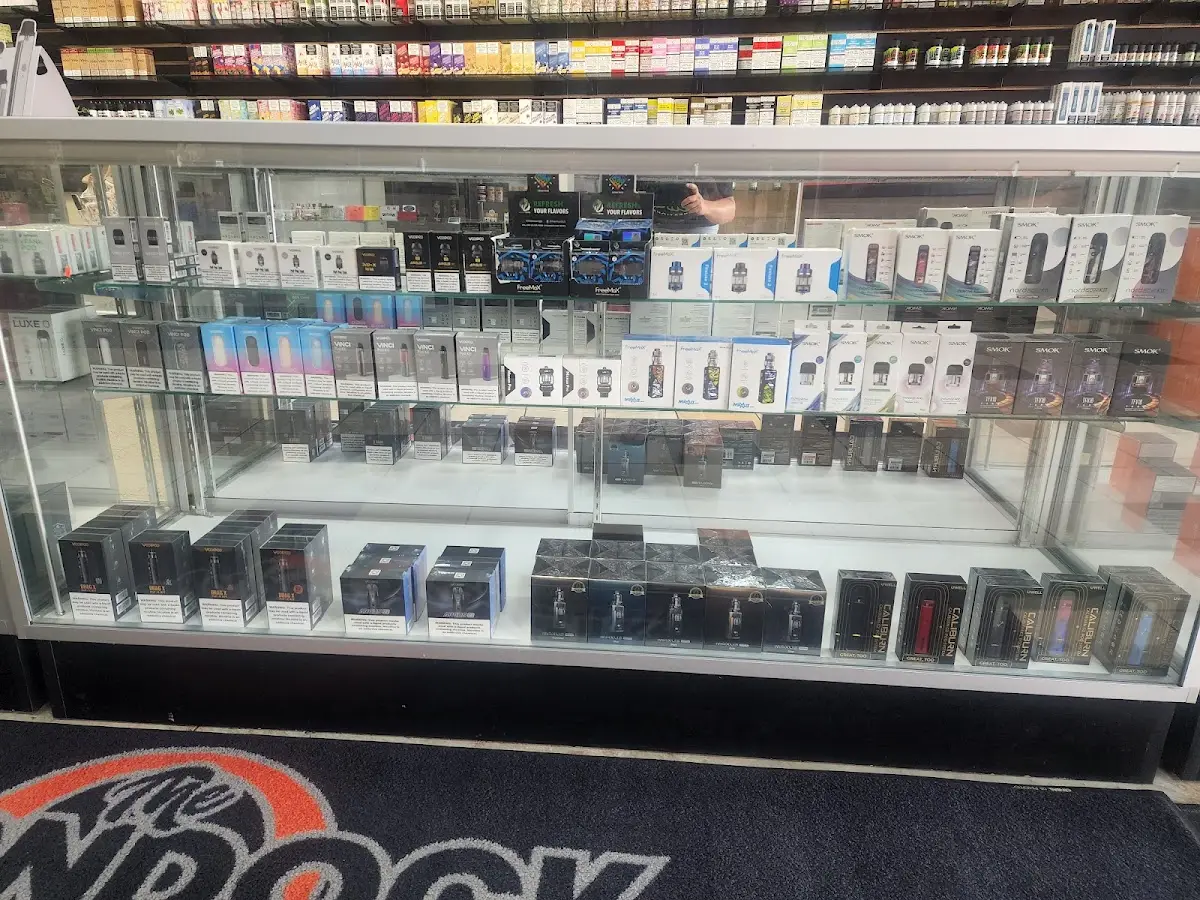 Photo of the storefront of The Boondock Vape Shop Paducah KY, a top vape shop in Paducah