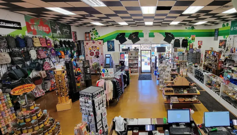 Photo of the storefront of The Botany Bay, a top vape shop in Richmond